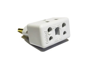 ADAPTADOR DE TOMADA BOB